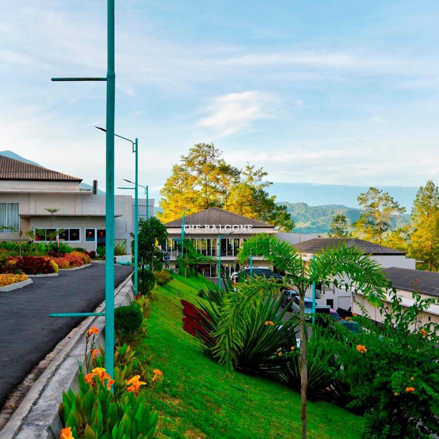 The Balcone Suites & Resort Bukittinggi Eksteriør bilde