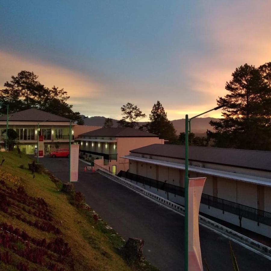 The Balcone Suites & Resort Bukittinggi Eksteriør bilde